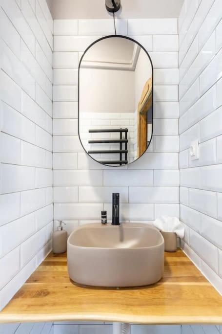 Elegant And Modern In The City Centre Budapest Bagian luar foto